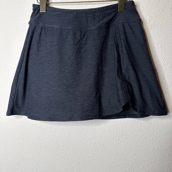 Title Nine pickleball athletic skirt size medium - Picture 2 of 8